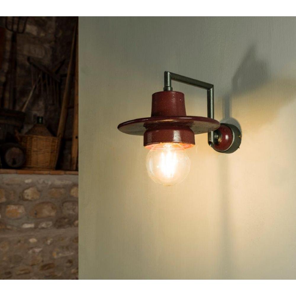 nastenne svietidlo rucne malovane rosso farebna keramicka stinia lampa rustikalny starobyly mediteransky styl kupelna chodba spalna obyvacia izba osvetlenie lameridiana bytovy dizajn.jpg
